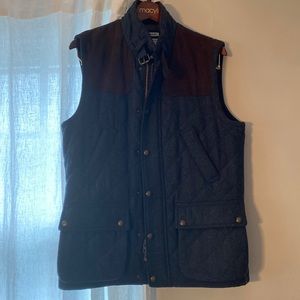 Jos. A. Bank tailored fit vest